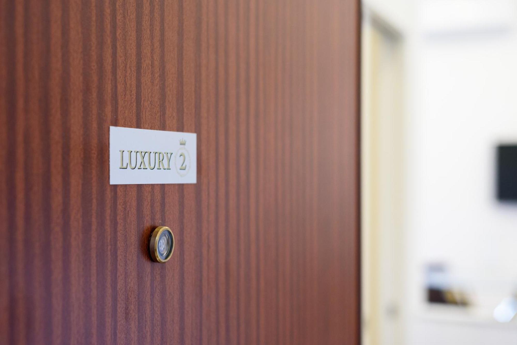 Luxury In Appartamento *